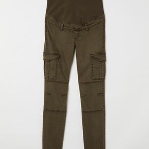 H&M Mama Maternity Khaki Green Cargo Pants Size 6